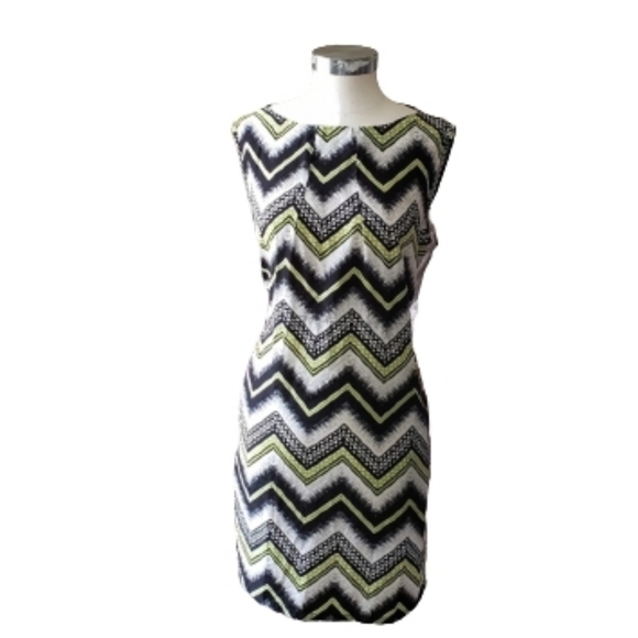 Zig Zag Long Tunic Top - Picture 1 of 6